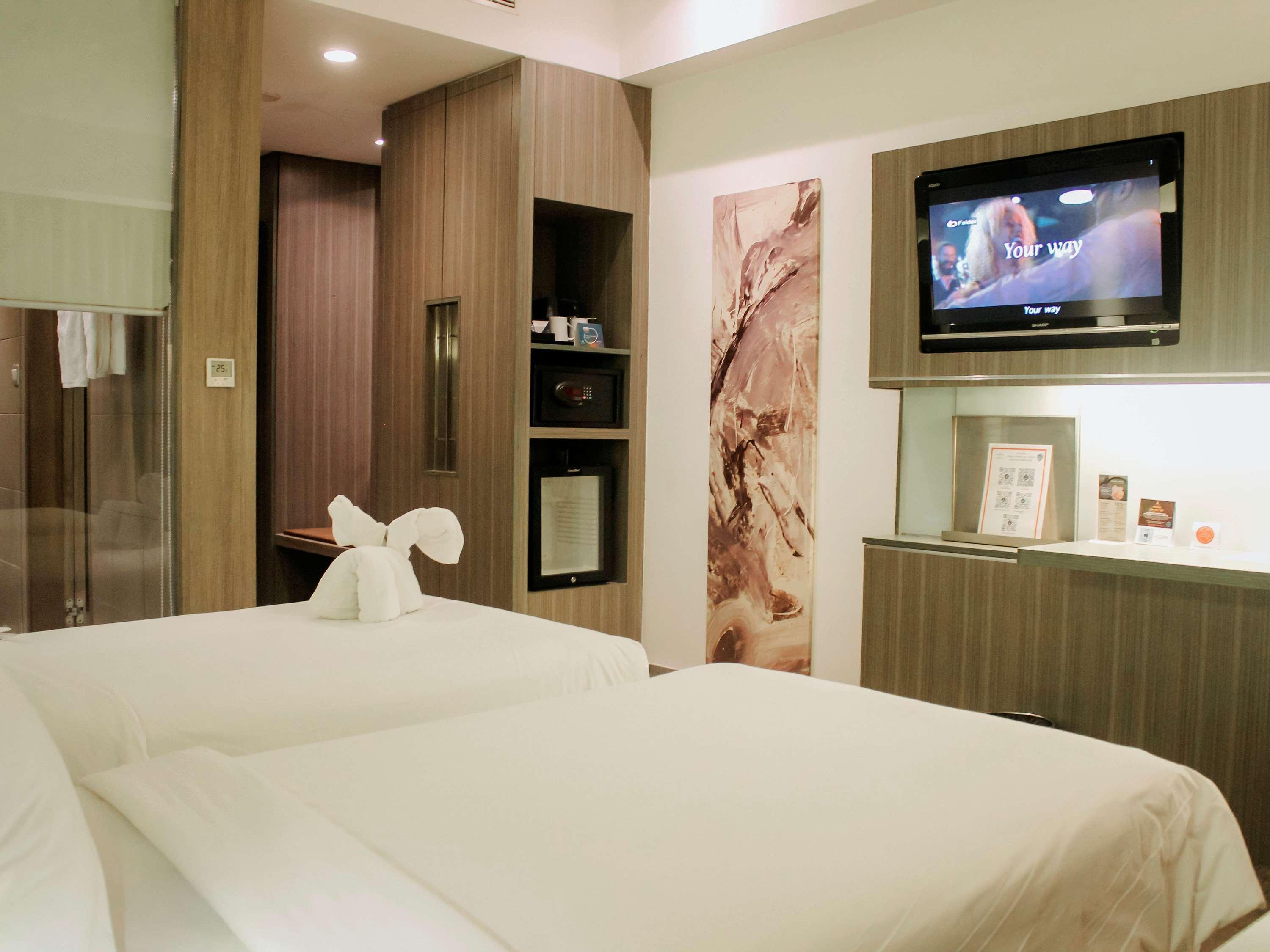 Novotel Bangka Hotel & Convention Center Pangkal Pinang Exterior photo
